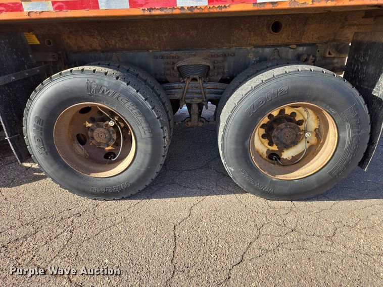 image for item EV5502 2012 Freightliner 114SD dump truck