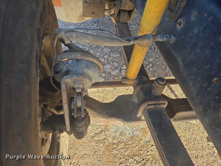 image for item EV5503 2006 Sterling LT9500 semi truck