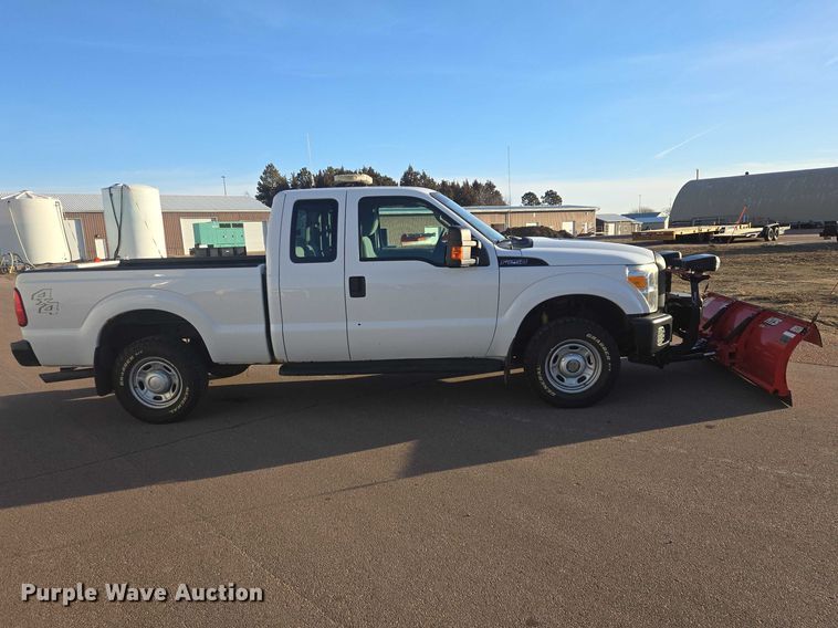 image for item EV5505 2011 Ford F250 Super Duty Ext. Cab pickup truck