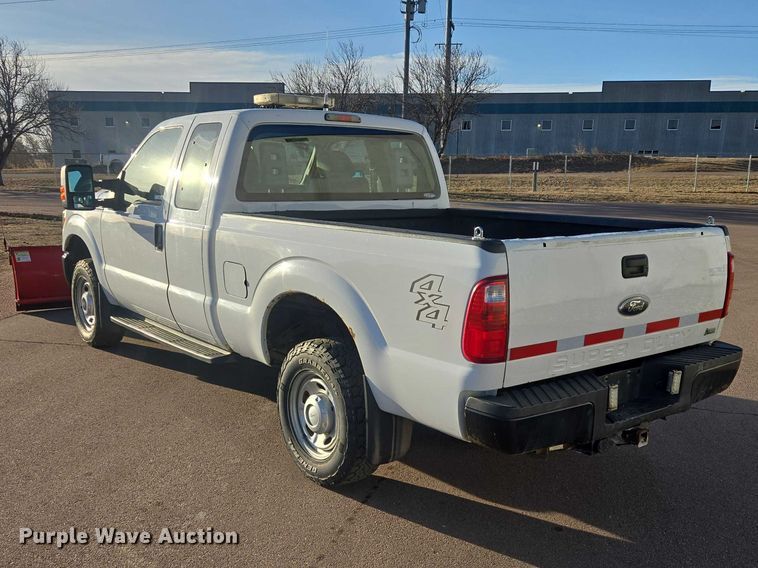 image for item EV5505 2011 Ford F250 Super Duty Ext. Cab pickup truck