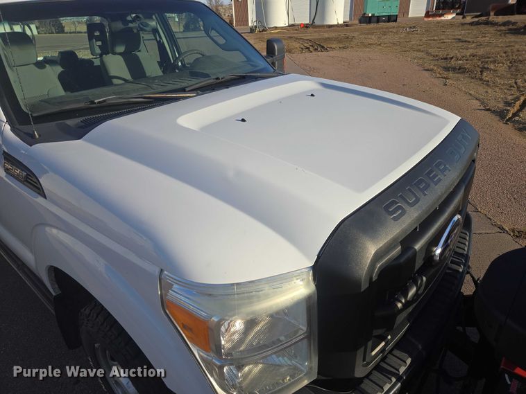 image for item EV5505 2011 Ford F250 Super Duty Ext. Cab pickup truck