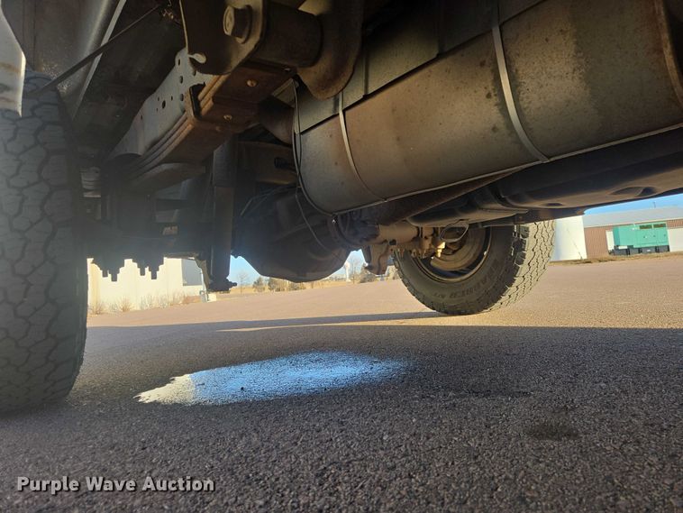 image for item EV5505 2011 Ford F250 Super Duty Ext. Cab pickup truck