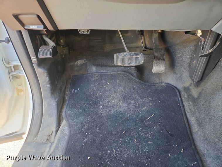 image for item EV5505 2011 Ford F250 Super Duty Ext. Cab pickup truck