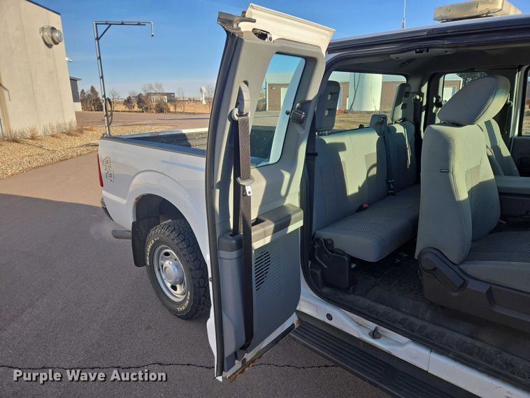 image for item EV5505 2011 Ford F250 Super Duty Ext. Cab pickup truck