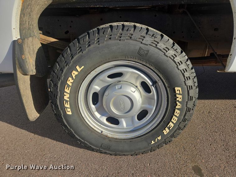 image for item EV5505 2011 Ford F250 Super Duty Ext. Cab pickup truck