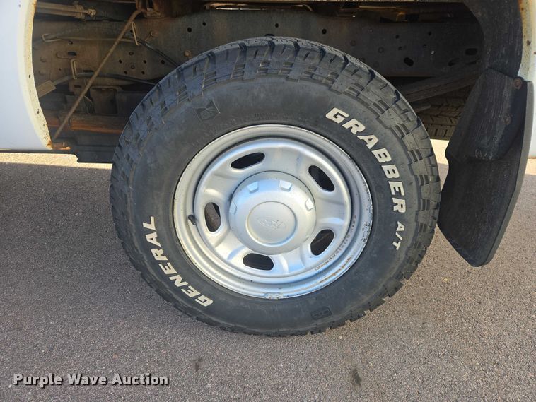 image for item EV5505 2011 Ford F250 Super Duty Ext. Cab pickup truck