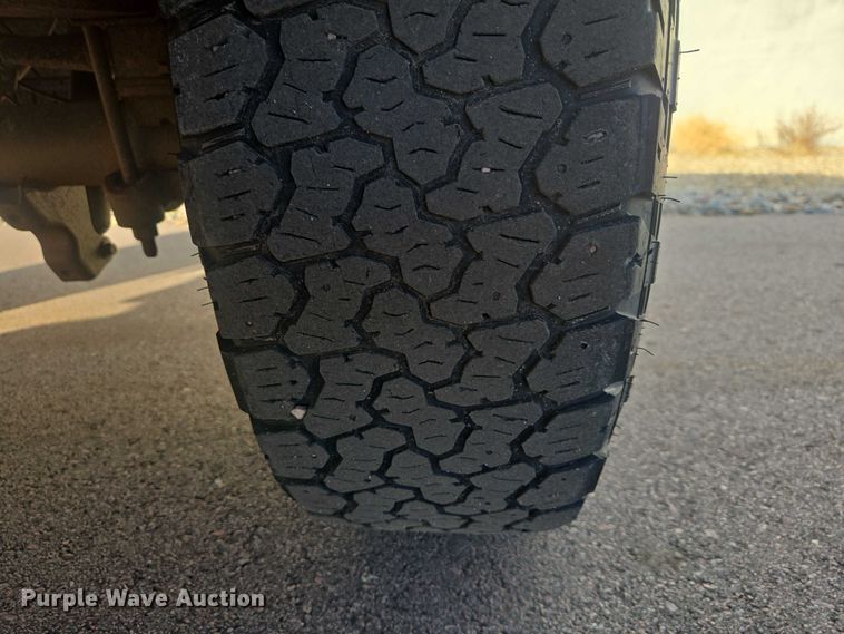 image for item EV5505 2011 Ford F250 Super Duty Ext. Cab pickup truck