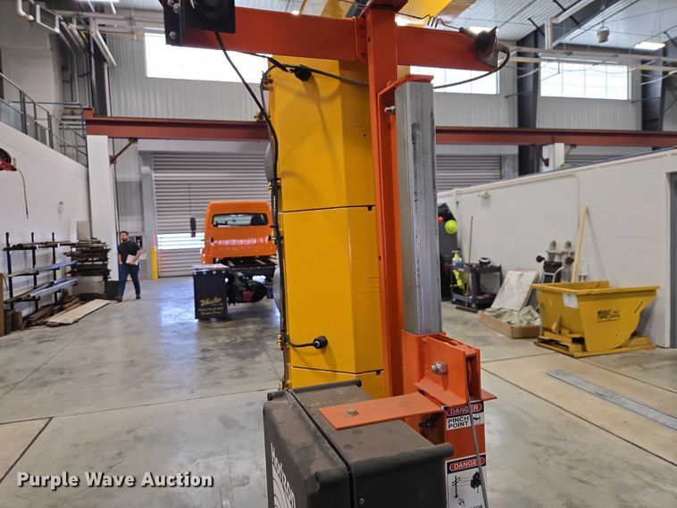 image for item EV5507 Horizon Signal Tech (4) Horizon Signal Tech traffic lights