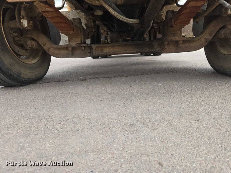 image for item EV5515 1991 Ford LT8000 dump truck