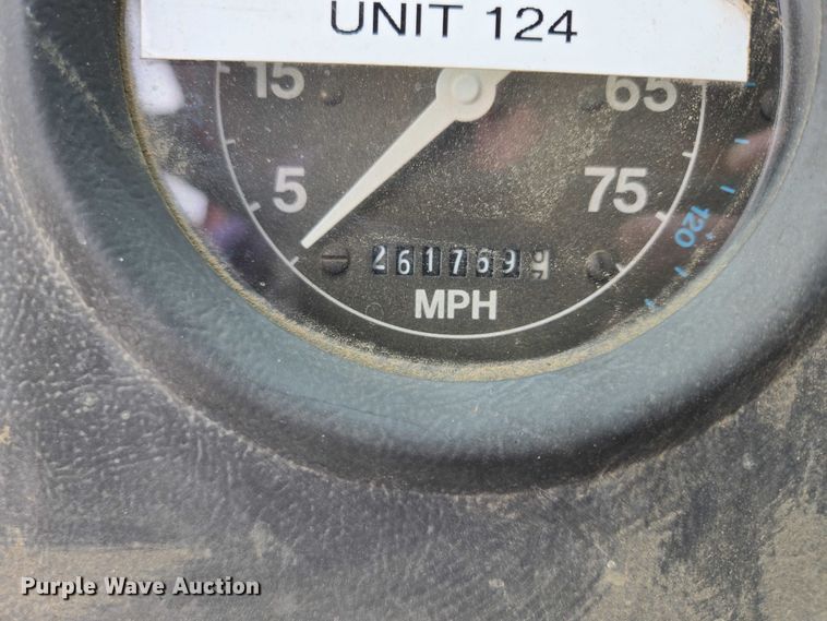 image for item EV5515 1991 Ford LT8000 dump truck