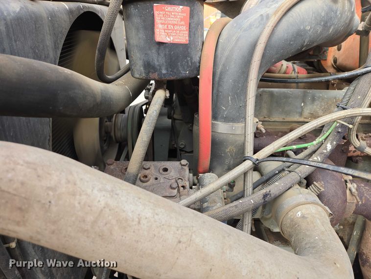 image for item EV5515 1991 Ford LT8000 dump truck