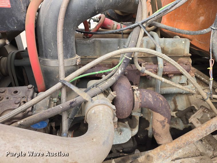 image for item EV5515 1991 Ford LT8000 dump truck