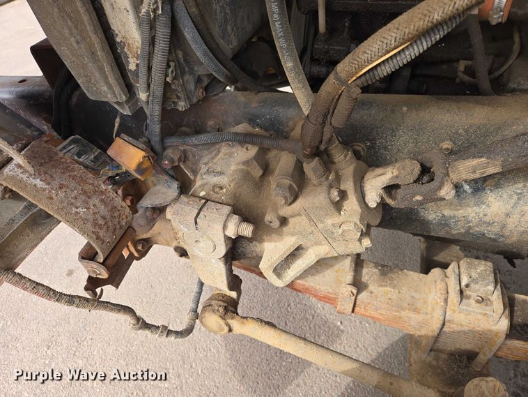 image for item EV5515 1991 Ford LT8000 dump truck