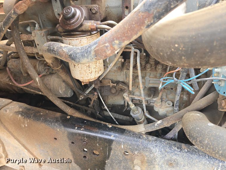 image for item EV5515 1991 Ford LT8000 dump truck