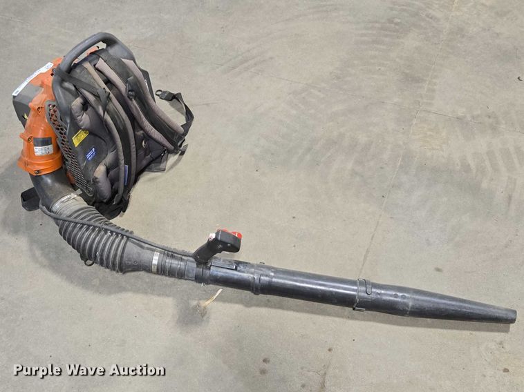 image for item EV5517 2014 Husqvarna 150BT leaf blower