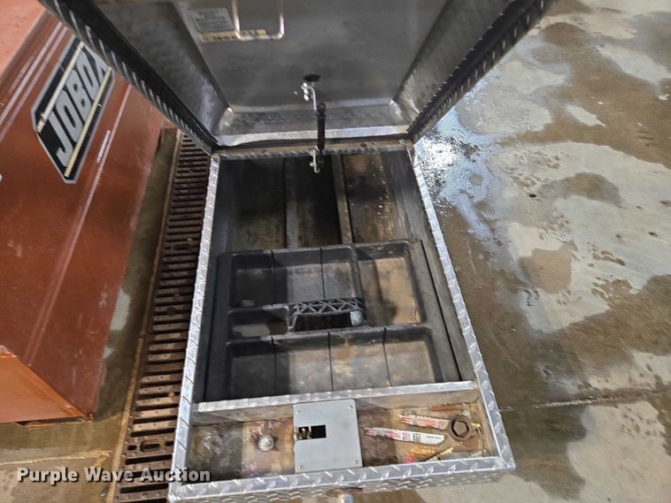 image for item EV5519 (2) toolboxes