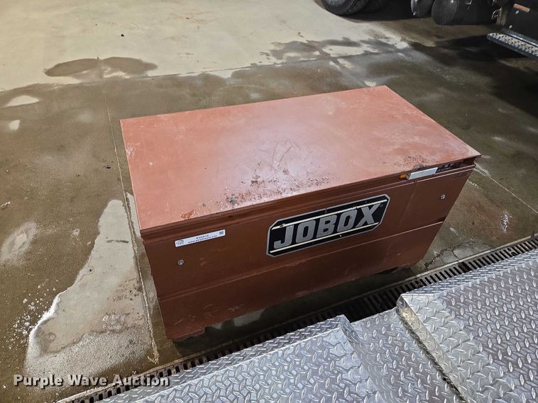 image for item EV5519 (2) toolboxes