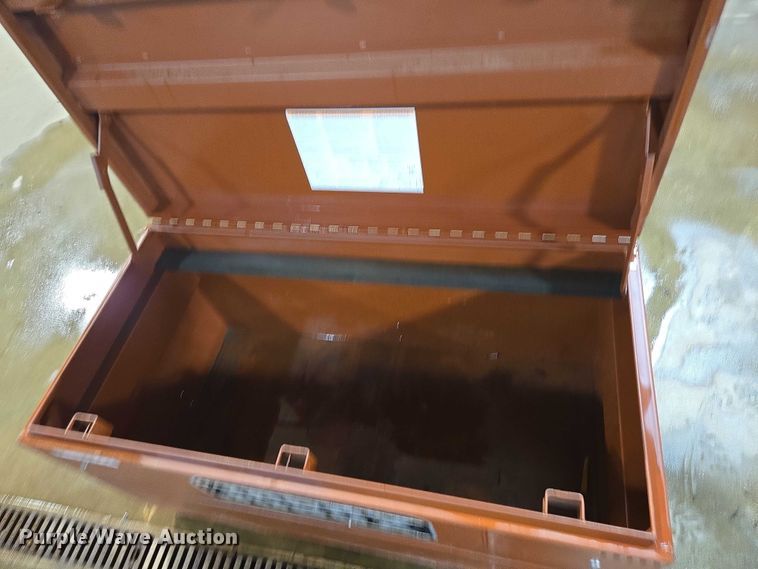 image for item EV5519 (2) toolboxes