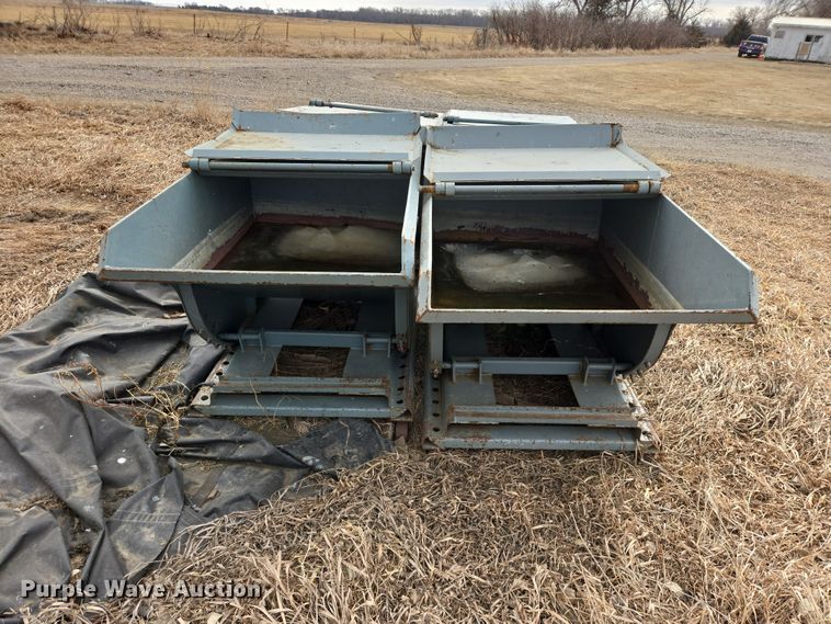 image for item EV5525 (4) dump hoppers