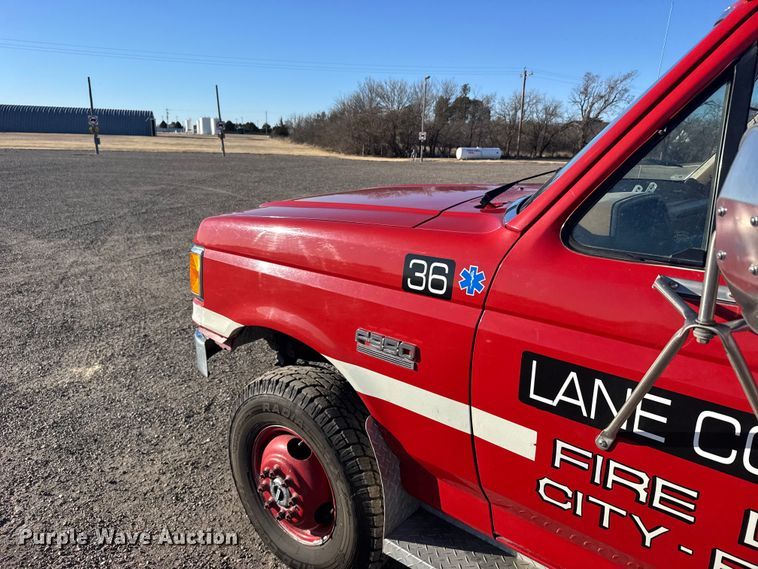 image for item FB0903 1987 Ford F350 brush fire truck