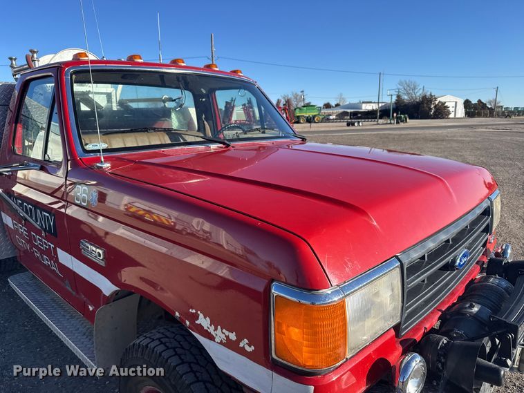 image for item FB0903 1987 Ford F350 brush fire truck