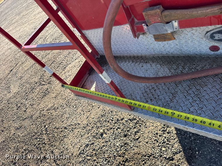 image for item FB0903 1987 Ford F350 brush fire truck