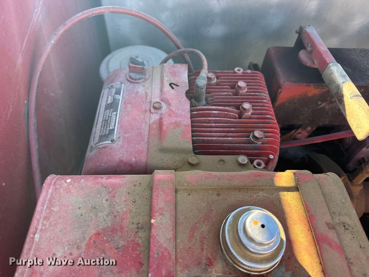 image for item FB0903 1987 Ford F350 brush fire truck