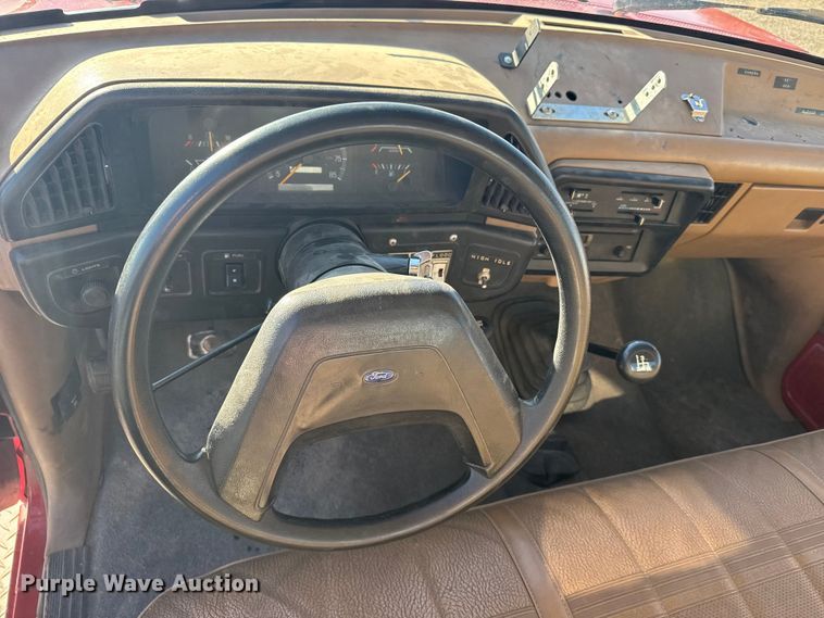 image for item FB0903 1987 Ford F350 brush fire truck