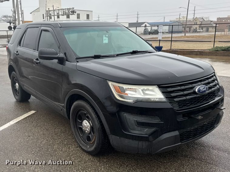 image for item FB0920 2016 Ford Explorer Police SUV