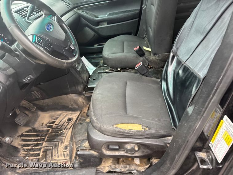 image for item FB0920 2016 Ford Explorer Police SUV