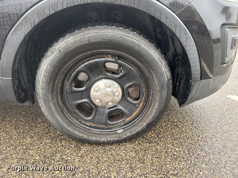 image for item FB0920 2016 Ford Explorer Police SUV