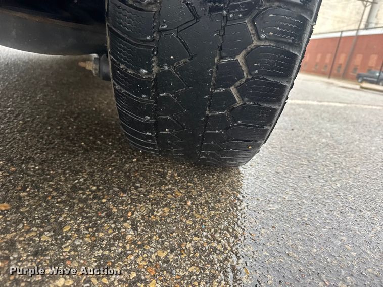 image for item FB0920 2016 Ford Explorer Police SUV