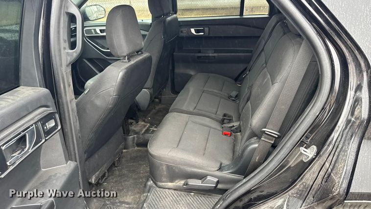 image for item FB0921 2021 Ford Explorer Police SUV