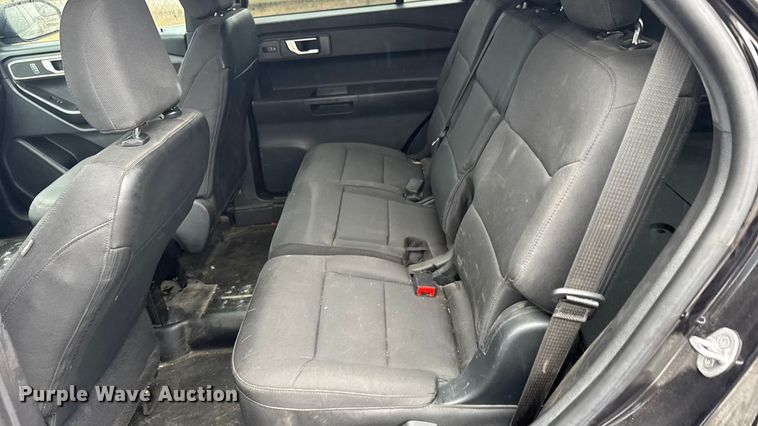 image for item FB0921 2021 Ford Explorer Police SUV