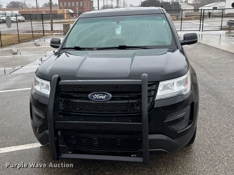 image for item FB0922 2017 Ford Explorer Police SUV