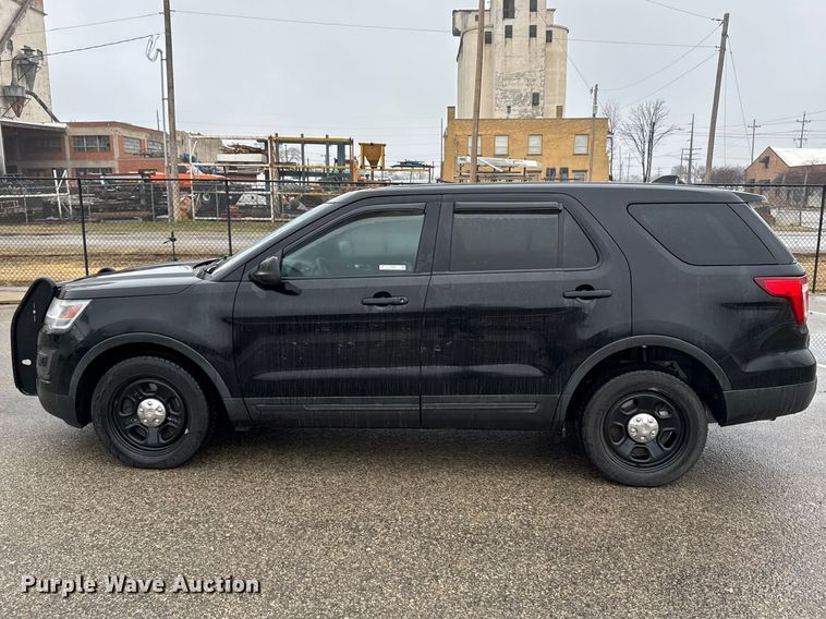image for item FB0922 2017 Ford Explorer Police SUV
