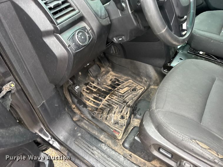 image for item FB0922 2017 Ford Explorer Police SUV