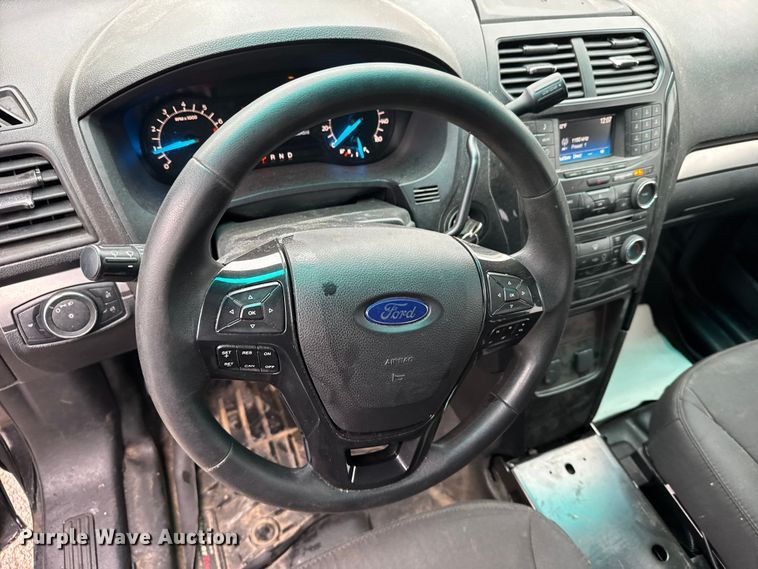 image for item FB0922 2017 Ford Explorer Police SUV