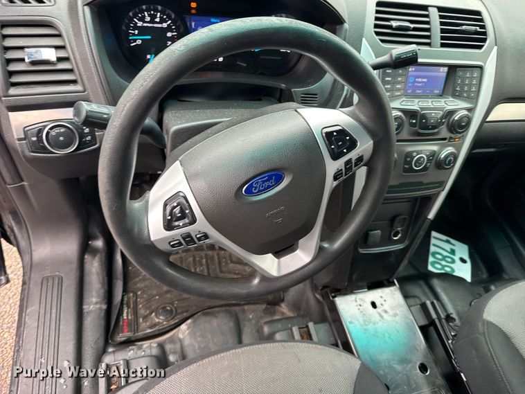 image for item FB0923 2015 Ford Explorer Police SUV