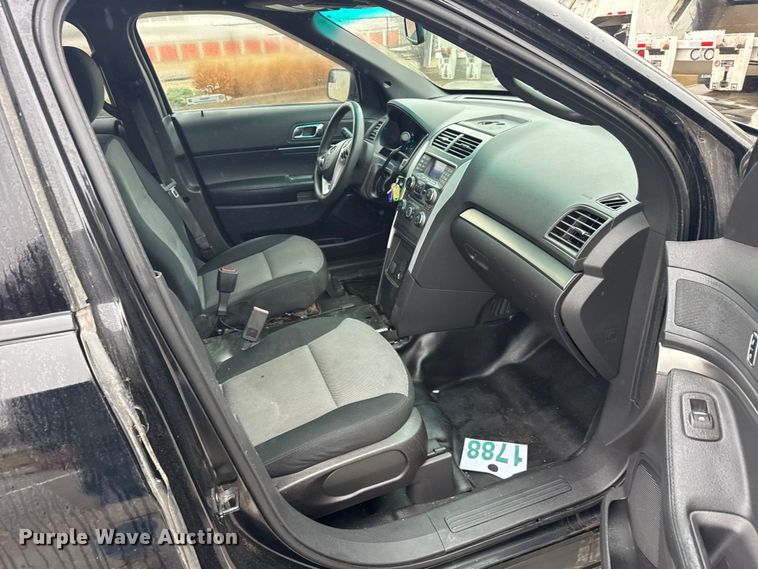 image for item FB0923 2015 Ford Explorer Police SUV