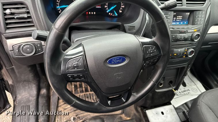 image for item FB0924 2017 Ford Explorer Police SUV