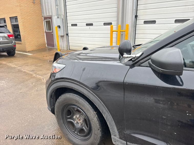 image for item FB0927 2020 Ford Explorer Police SUV