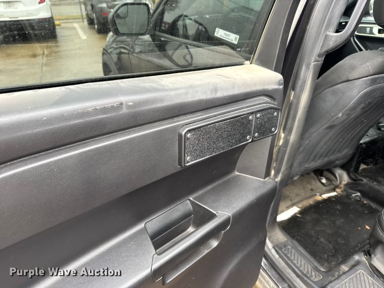 image for item FB0927 2020 Ford Explorer Police SUV