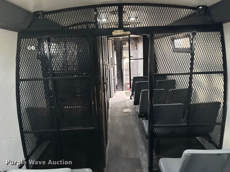 image for item FB0939 2008 Freightliner Business class M2 shuttle bus