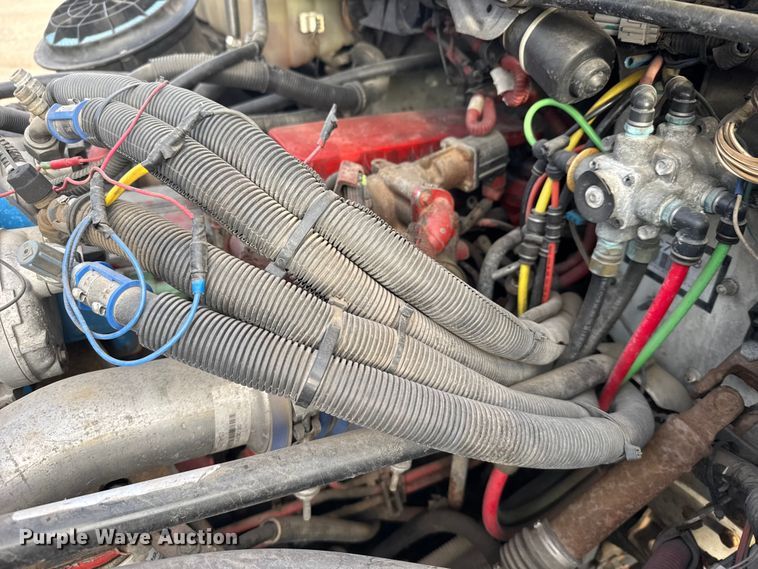 image for item FB0939 2008 Freightliner Business class M2 shuttle bus