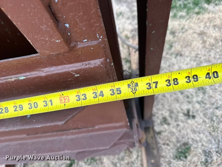 image for item FB0941 Consolidated 514 cardboard baler