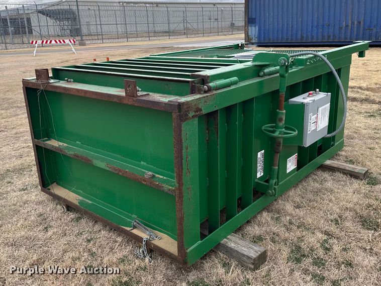 image for item FB0942 PTR carboard baler