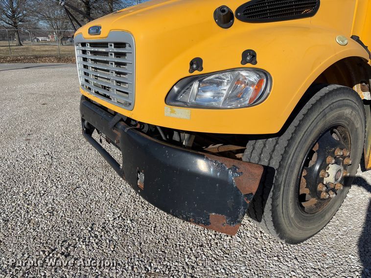 image for item FB3135 2008 Freightliner B2 school bus