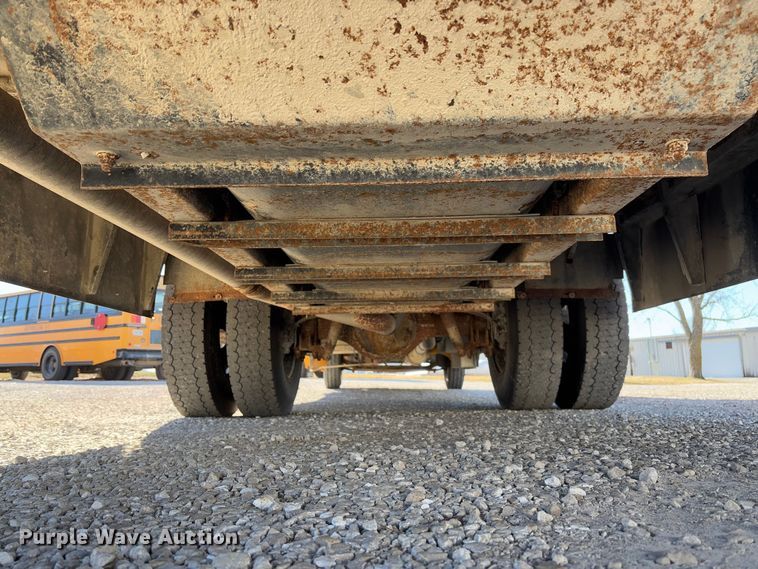 image for item FB3135 2008 Freightliner B2 school bus