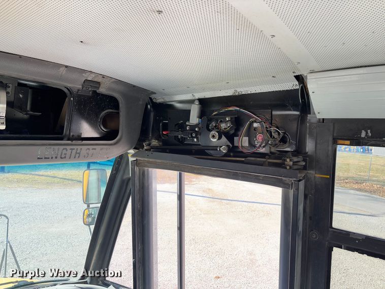 image for item FB3135 2008 Freightliner B2 school bus